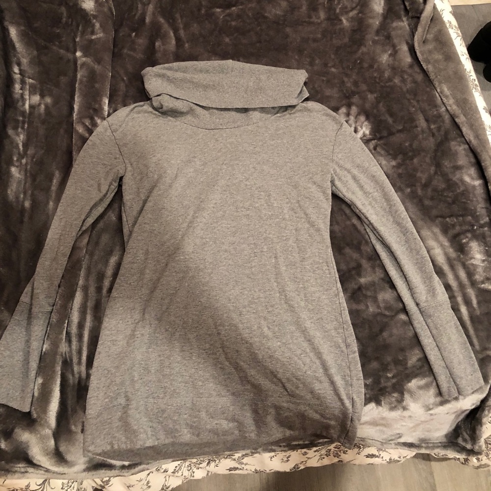 Turtle neck sweater